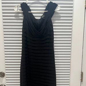 Adrianna Papell Dress, Black, Size 14